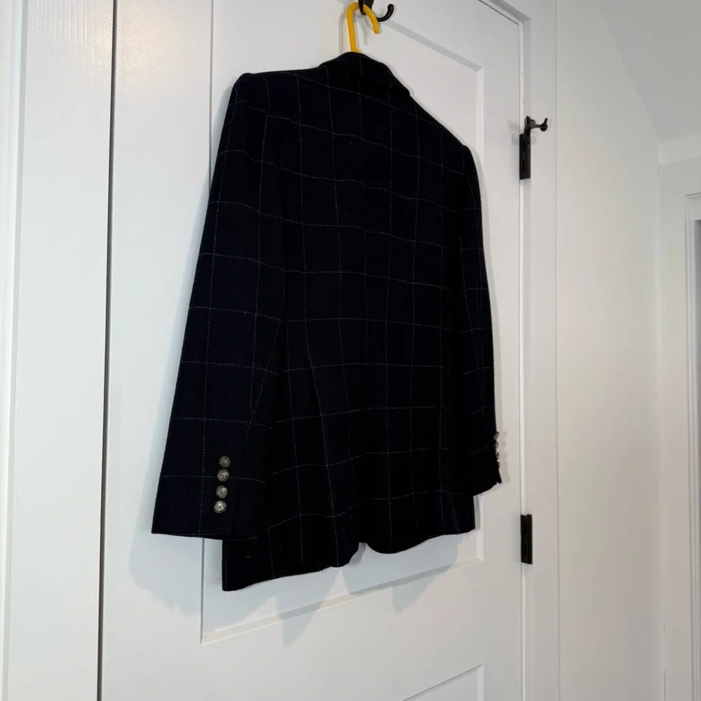 Vintage Lauren Ralph Lauren 100% Wool Blazer. - Picture 4 of 10